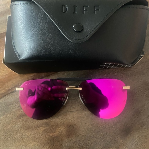 Diff Eyewear Pink Mirrored Aviator Sunglasses main image 5